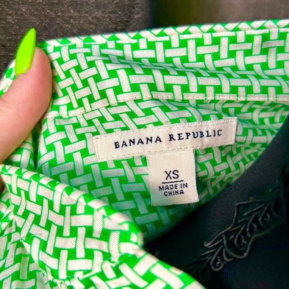 SALE: Vintage Y2K Banana Republic Green, White Gingham Blouse, Size XS - Picture 7 of 7